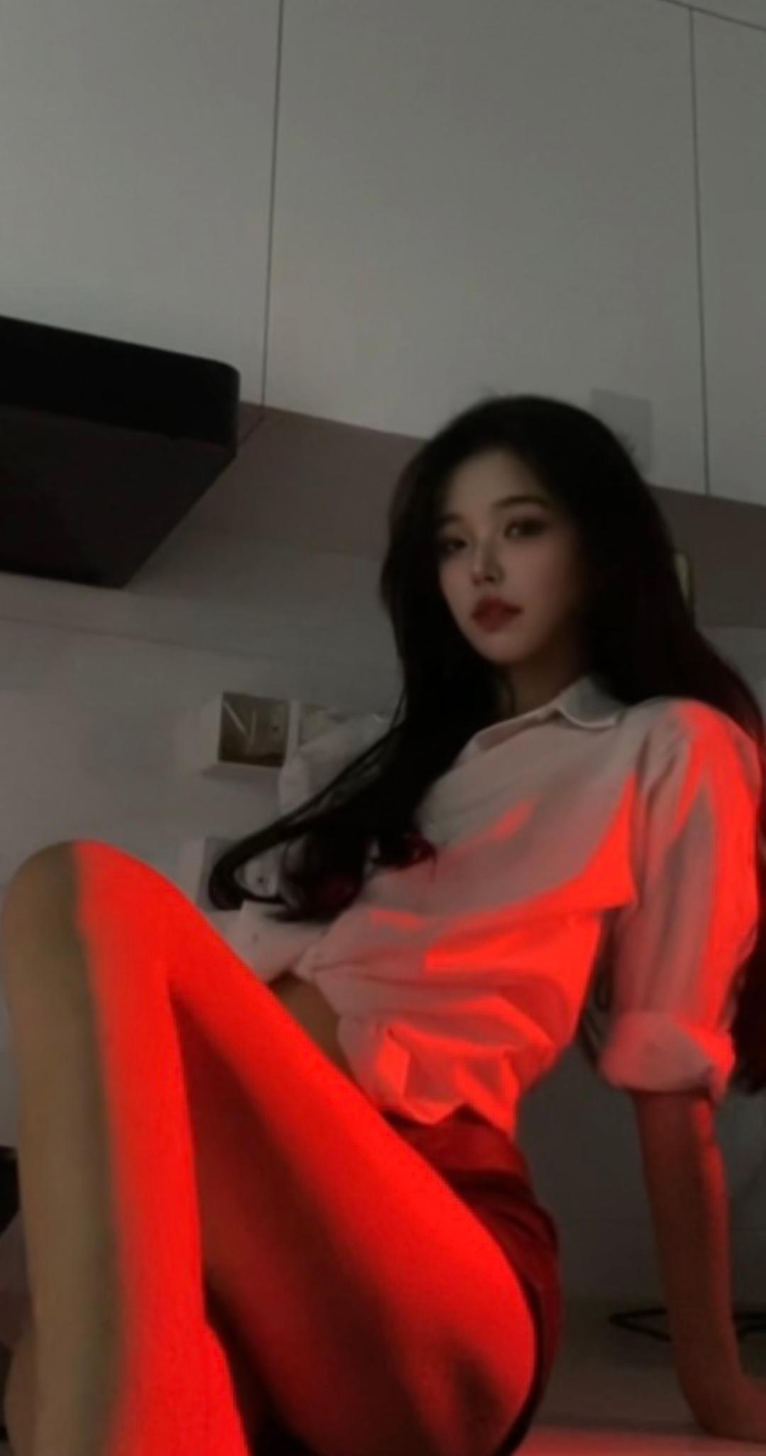 如果你是个金铲铲冠冕就好了 这样你就可以给我一个人了