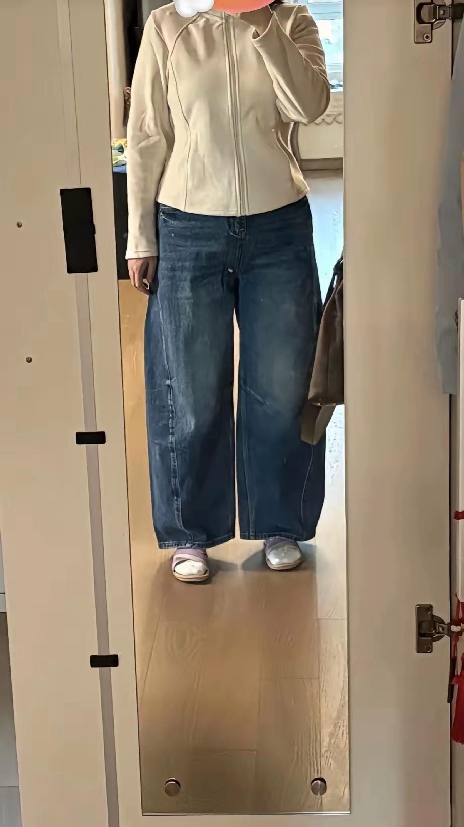 为什么服装店的镜子跟家里的不一样呢