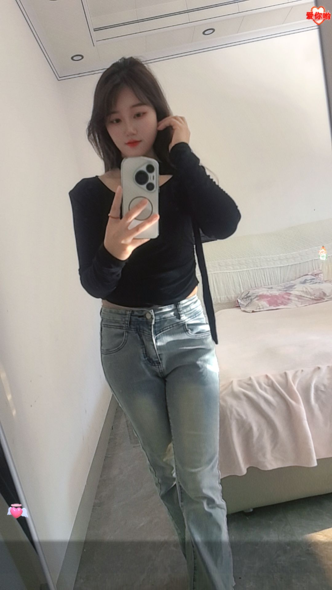 皮囊不一定完美，但灵魂一定要高贵，哪来那么多内耗，哄自己开心是中年少女...