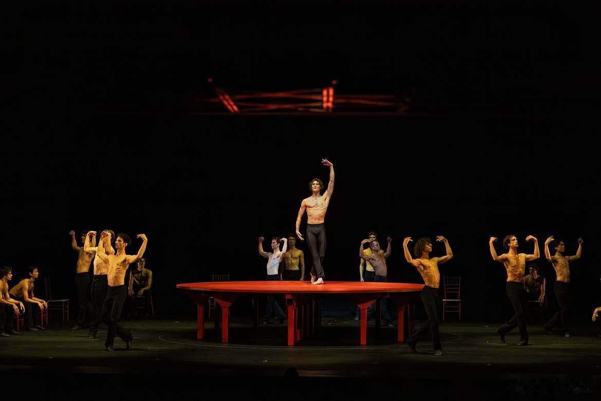 POB的Hugo Marchand，Dorothee Gibert，Germai