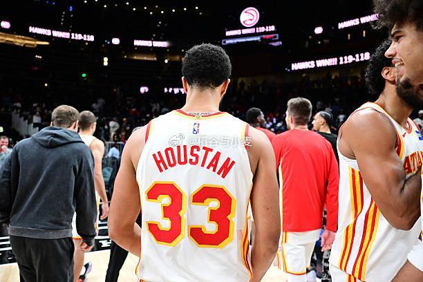 根据ESPN权威记者Shams Charania的消息，亚特兰大老鹰将会转正此前