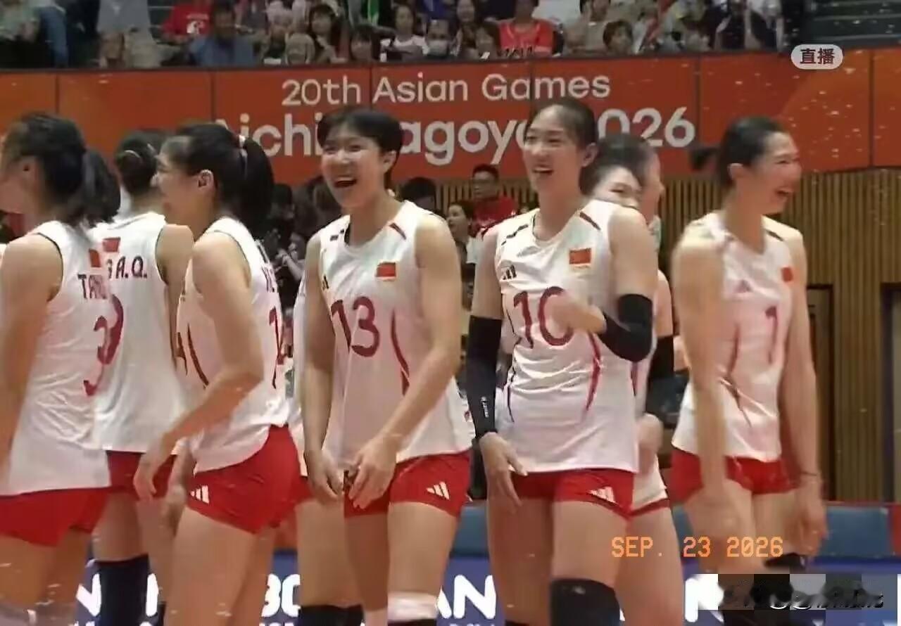 日本女排没想到，中国女排主教练赵勇在第三局2：10落后的暂停调整后，做出了三套极