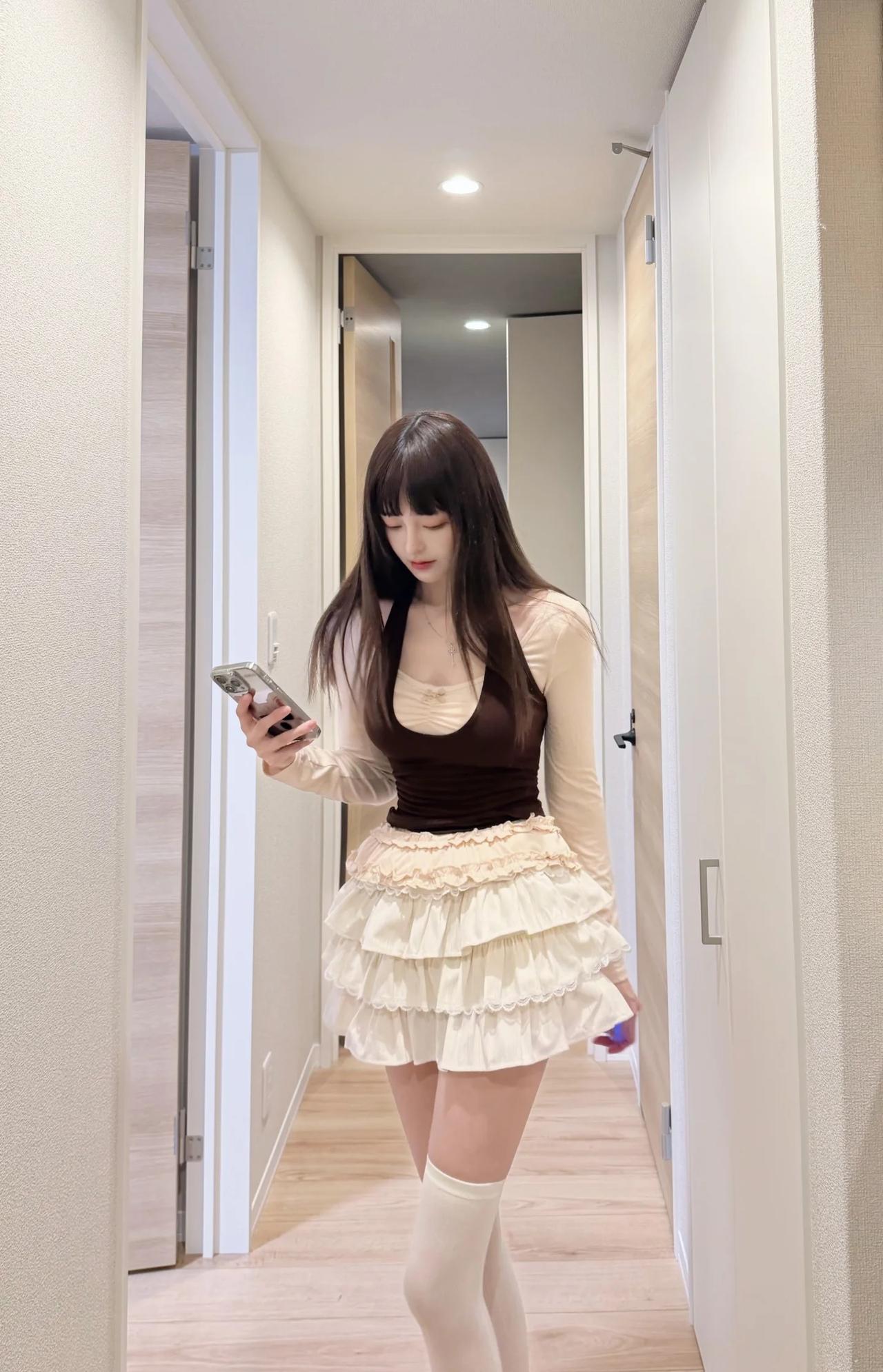 今天穿搭一个小蛋糕🧁
今天就这样穿 穿搭bot ootd