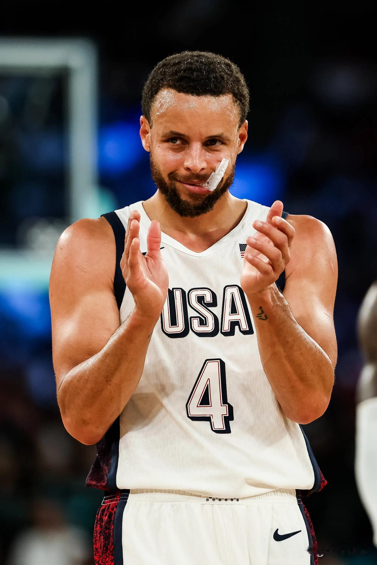 一觉醒来，NBA传来5个重磅消息：

1，杜兰特通过其体育公司投资了巴黎圣日尔曼