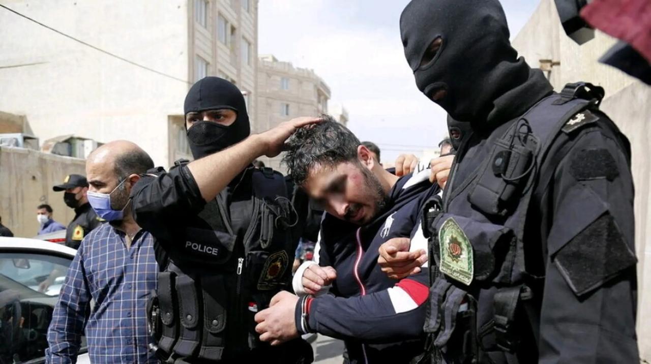 伊朗亮剑了！
4月21日，伊朗伊斯兰共和国广播电视台报道，伊朗司法机构当天对阿米