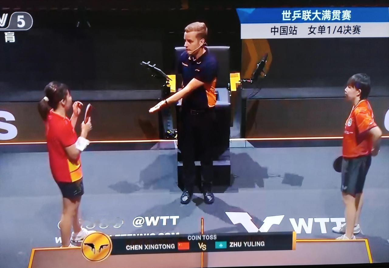 陈幸同🇨🇳VS朱雨玲🇲🇴！
这是WTT中国大满贯女单1/4决赛。
两人的