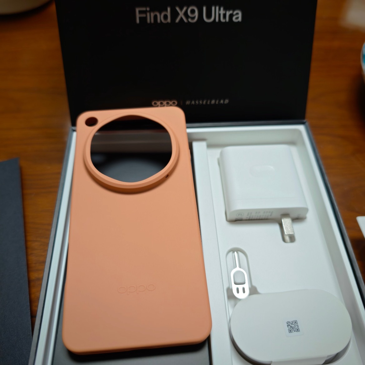 新一代的旅拍神器！戳【网页链接】Find X9s Pro，完美兼顾画质与便携。它