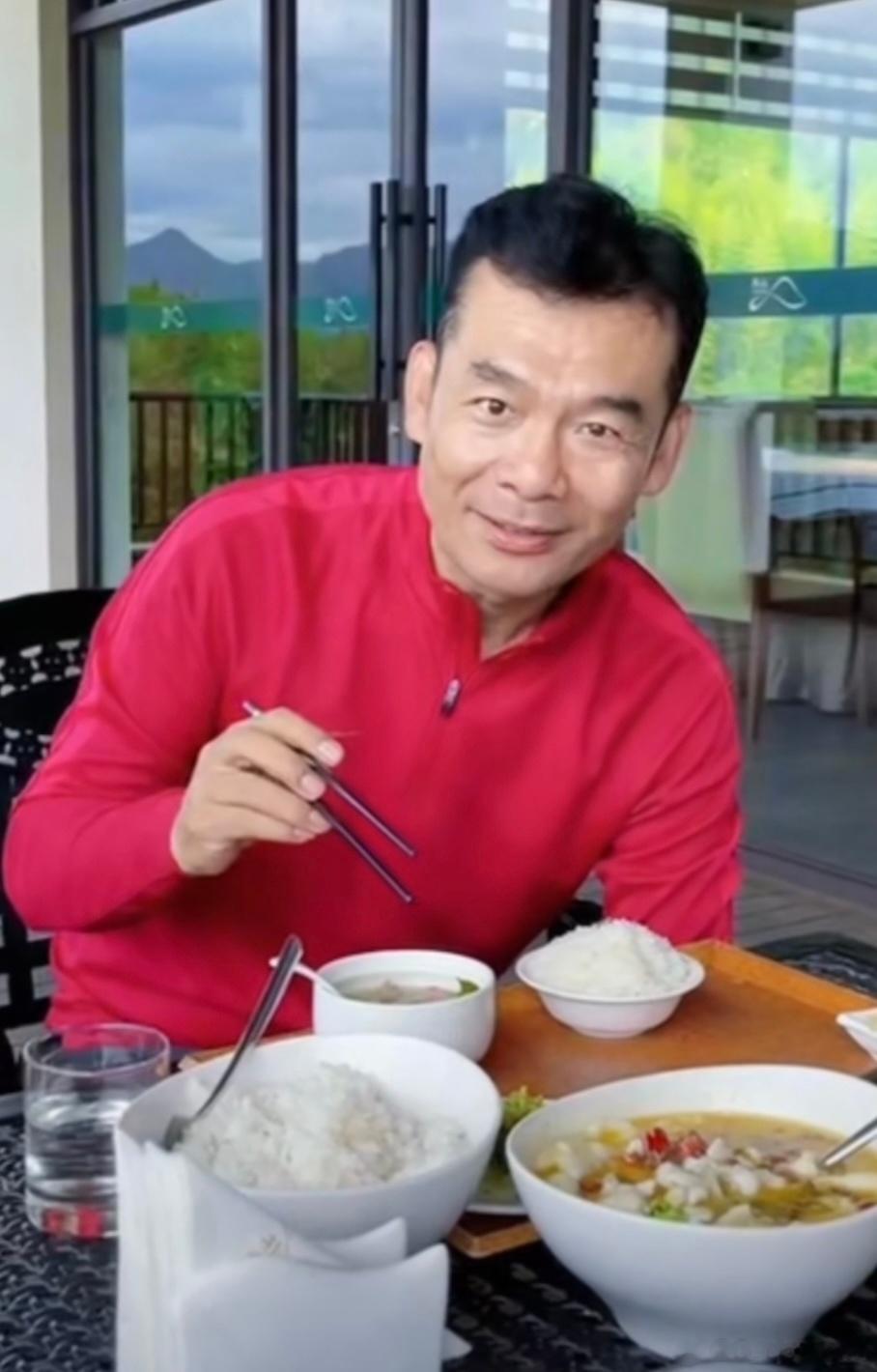 新鲜的老头 ​​​
