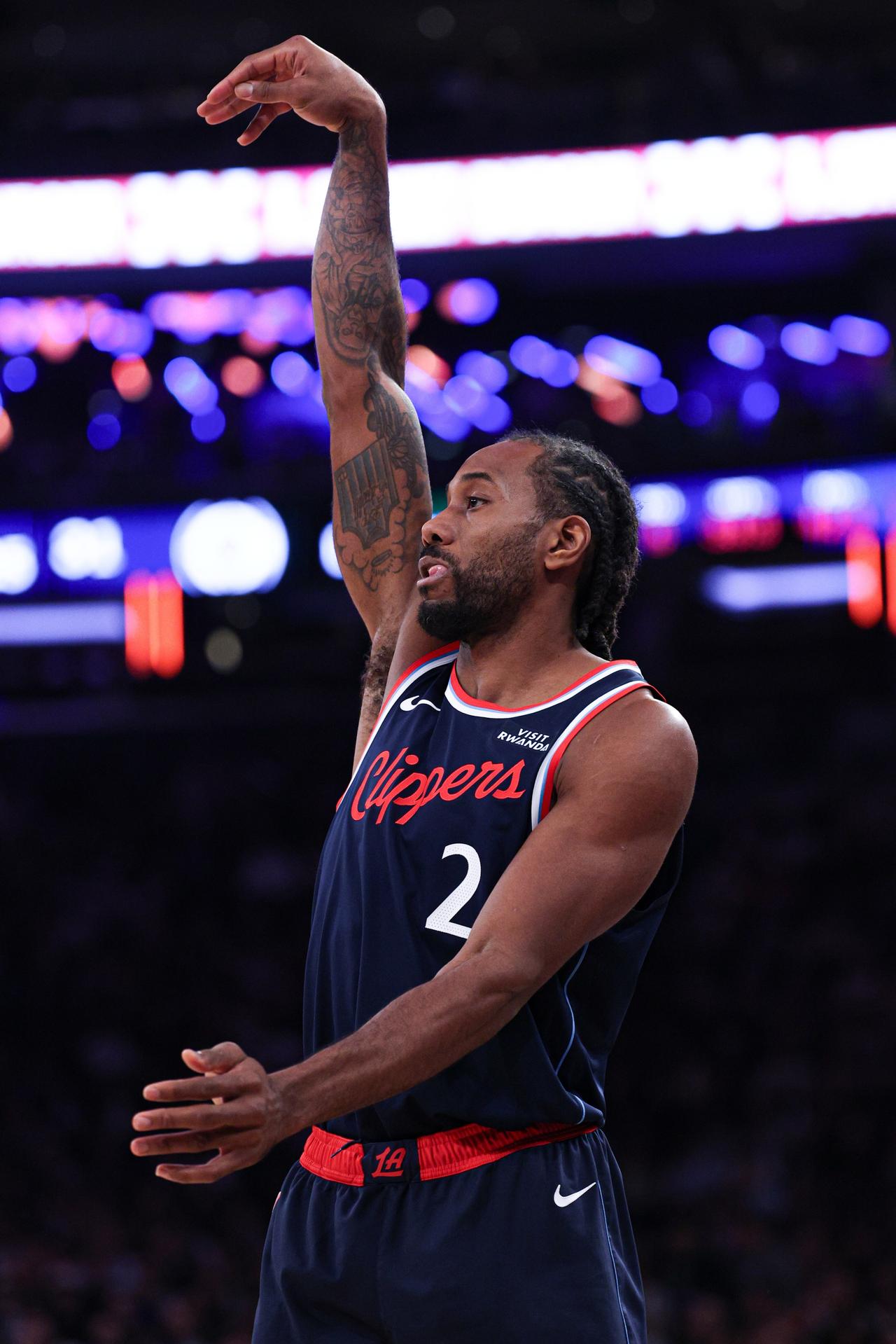 最强的战神，莱昂纳德把最强的自己留给了快船！

在今天快船与篮网的比赛中，莱昂纳