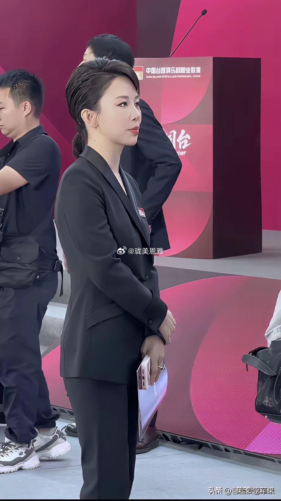 不怪那么多人喜欢她，确实是颜值的天花板！ 