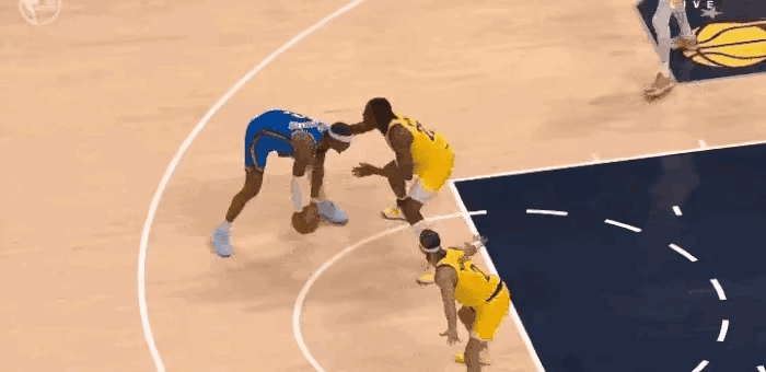 球迷吐槽说这就是NBA赢球的法宝[笑cry] ​​​