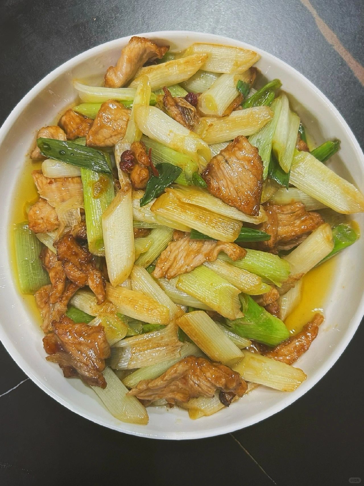 答应我一定要试试这个葱爆肉 太下饭啦