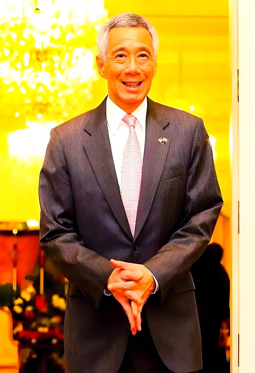 真相和想的不一样！

有网友觉得新加坡华人多，日子肯定很亲近？其实还真不是这么回