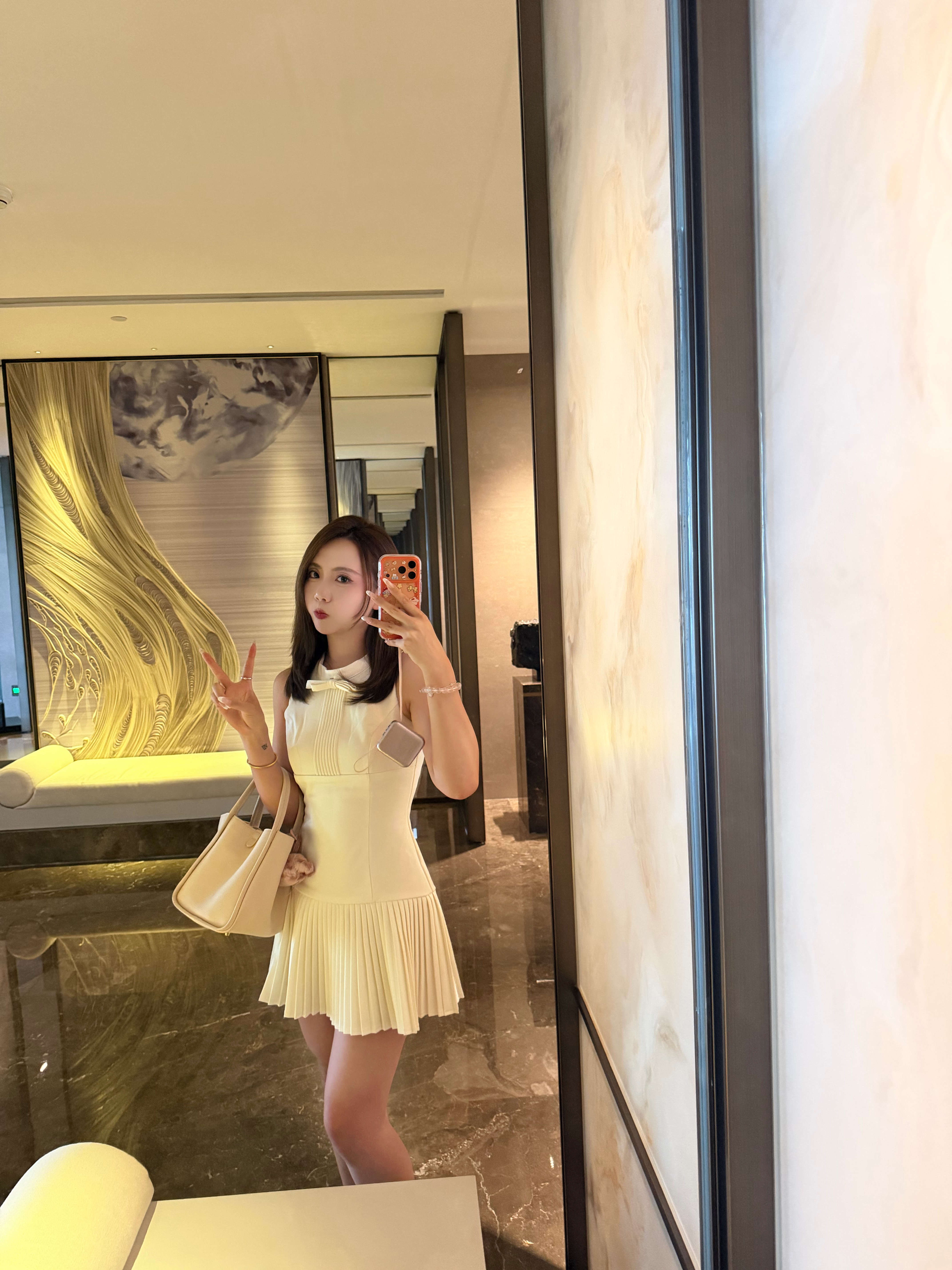 换个衣服 去游泳🏊♀️我的日常plog 重庆·重庆金科大酒店