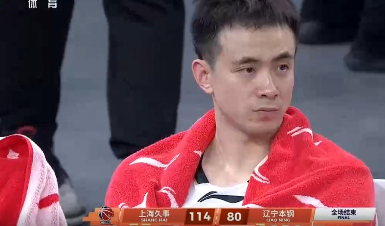 赵继伟赛后社媒发布“呵呵”，疑似不满。

上海队主场34分大胜辽宁队，赵继伟疑似