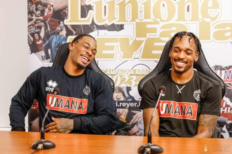 雷琼·塔克在过去9场常规赛里场均上场时间15.1分钟拿下13.4分、1.8篮板、