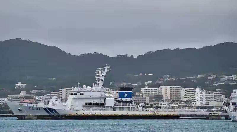 恐怖？巴威台风从台湾周边刮出四艘日本舰艇

谁能想到，一场台风过来，不光带了风雨
