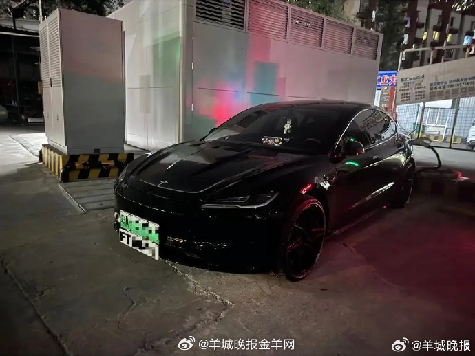 【粤车南下再扩容，自驾去香港体验如何？｜茶楼·城事开讲】“毕业了！”6月13日，