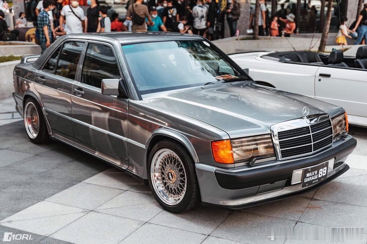 台湾老车🇩🇪BENZ W201 190E 2.3-16V ​​​