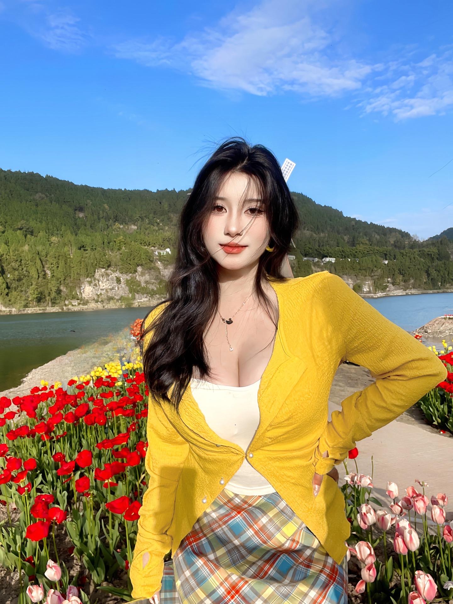 见花如面🌷