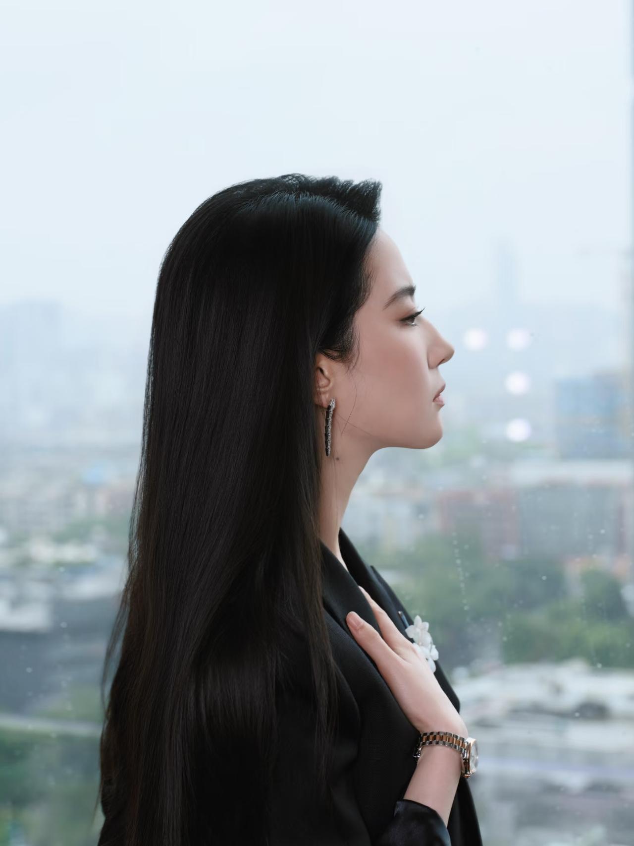 让你近距离感受一下（刘亦菲）侧颜杀伤力