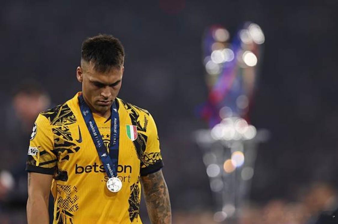 国米2025年颗粒无收：欧冠决赛惨败、意甲屈居亚军、意超杯遭点杀12月20日在今