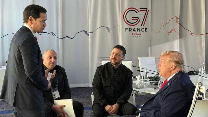 【特朗普与泽连斯基在G7会议讨论乌克兰冲突：那边发生的事情太疯狂了】

美国总统