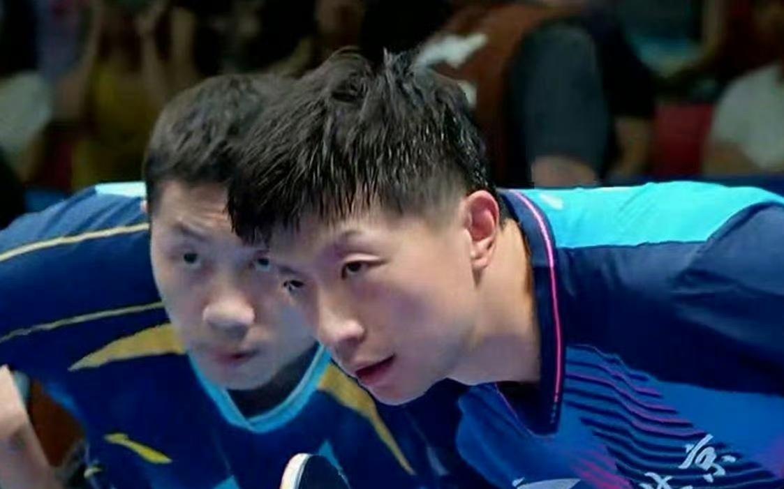 马龙许昕几乎毫无悬念的拿下了全国锦标赛的男双冠军，首先恭喜马龙个和许昕，可喜可贺