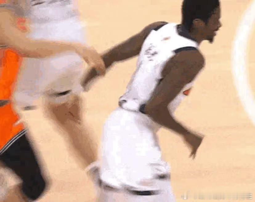 只能说萨姆纳脾气真好 