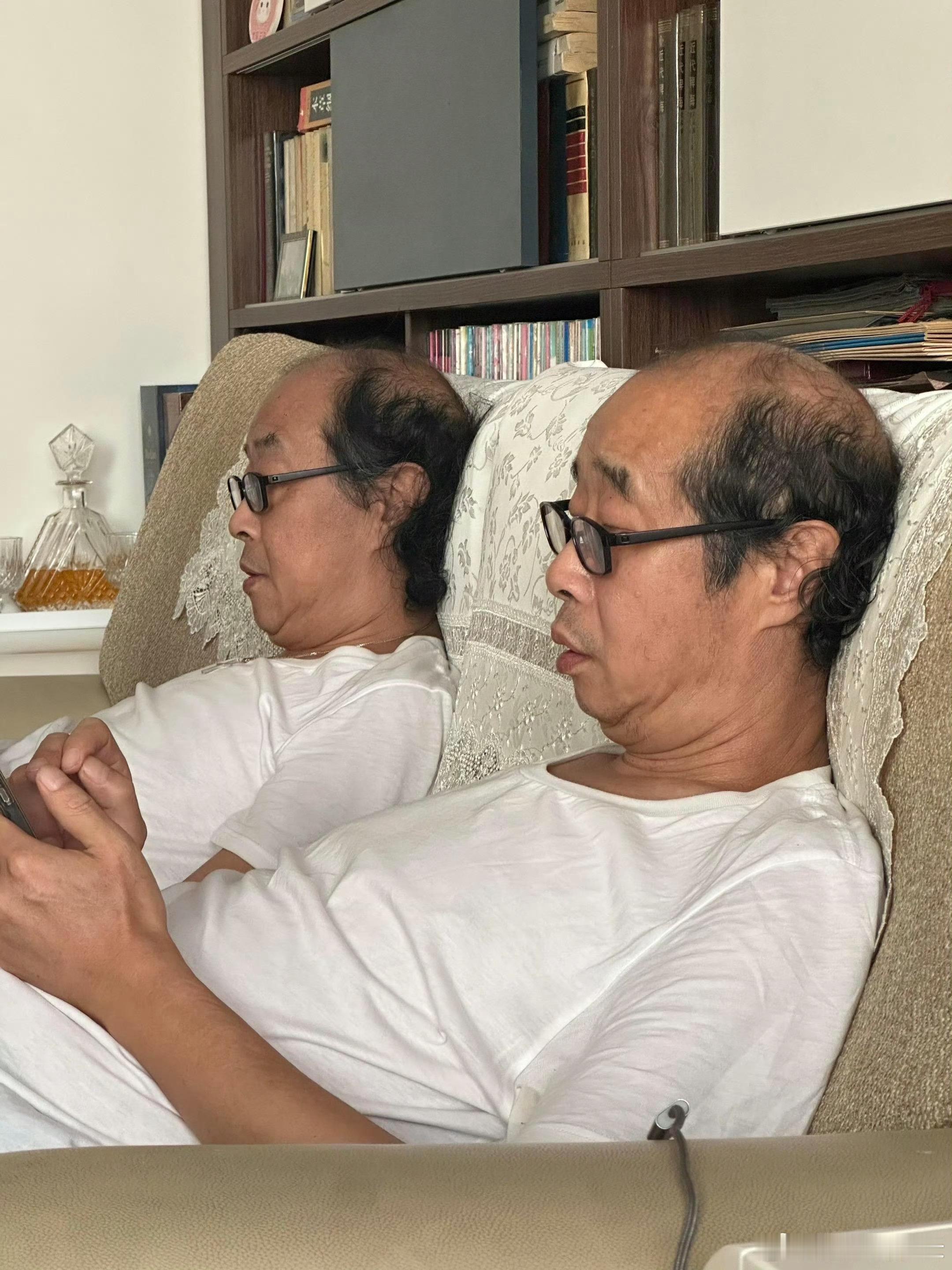 双胞胎见多了老双胞第一次见哈哈哈哈哈哈哈哈哈哈哈哈哈哈哈哈哈哈哈哈哈哈哈哈哈哈哈