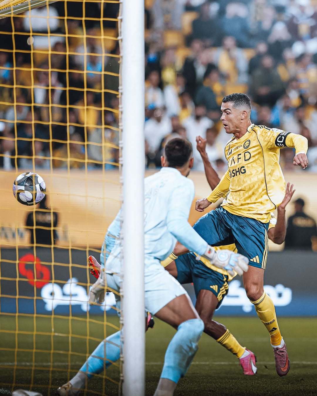 C罗C罗生涯第956球C罗双响我们还在可惜40岁的他没有帽子戏法利雅得胜利3比0