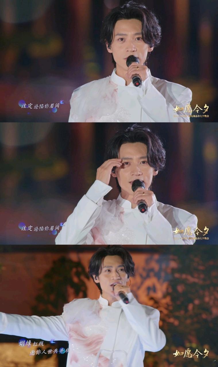 魏晨一开口秒回少年魏晨浙江天台一曲嗓音清澈唱尽少年炽热，歌词如时光机带我们回溯闪