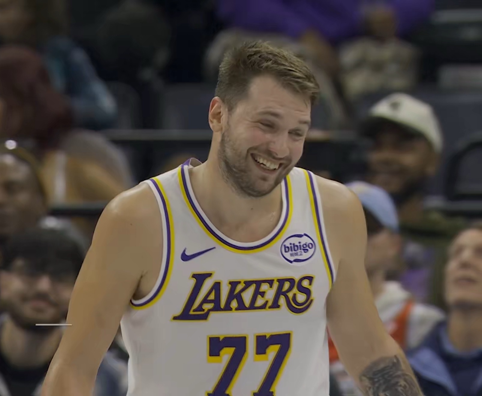 NBA洛杉矶湖人东契奇 他到底每天在开心什么[doge] ​​​