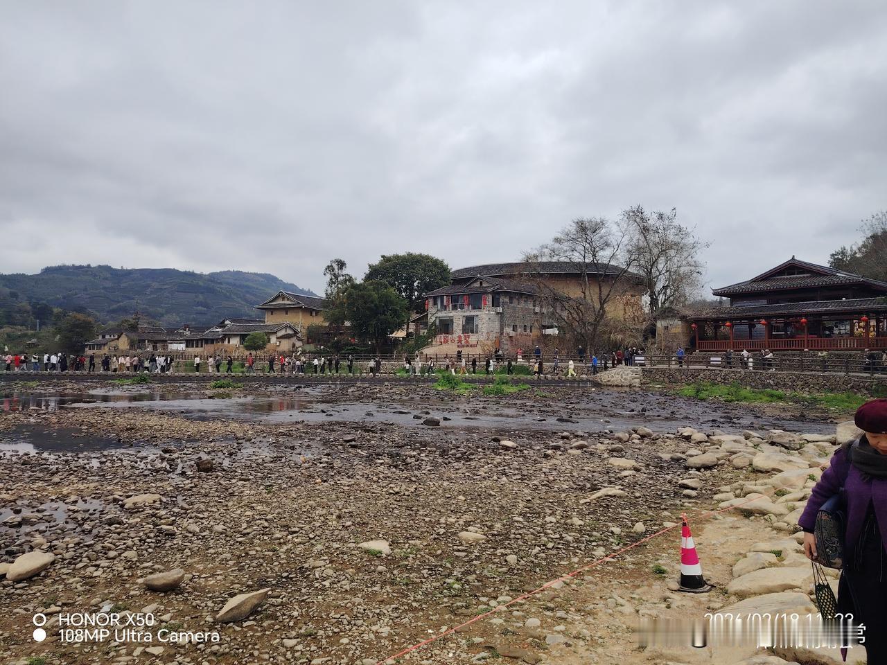 土楼远距离欣赏