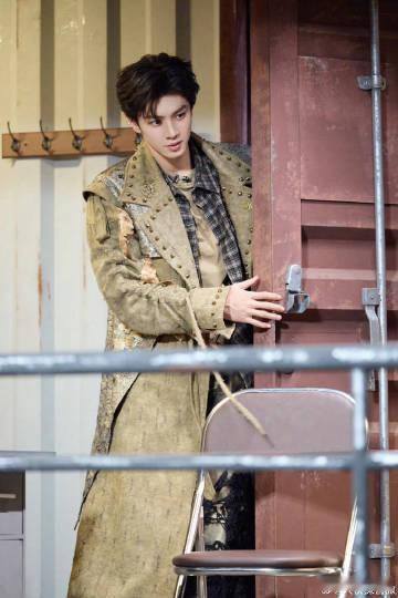 陈哲远知道真相后嘴就没合过 从疑惑到顿悟，陈哲远的嘴巴再也合不上，看到他震惊的表