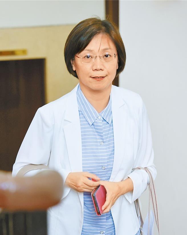 “宁可饿死无赖的赖清德当局，也不要肥死他们。”国民党很有骨气的“不分区立委”翁晓