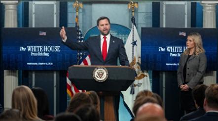 翻脸是迟早的事，泽连斯基警告泽连斯基，不要去威胁匈牙利总理欧尔班，这是美国所不能