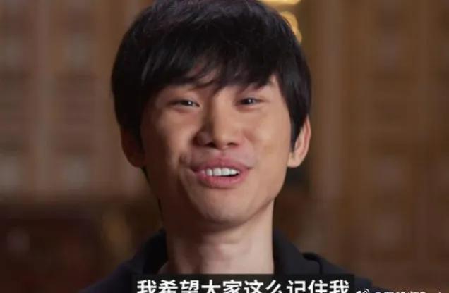 Doinb明日复播！并邀请了wink“见证”他的复播首秀！


根据可靠消息，D