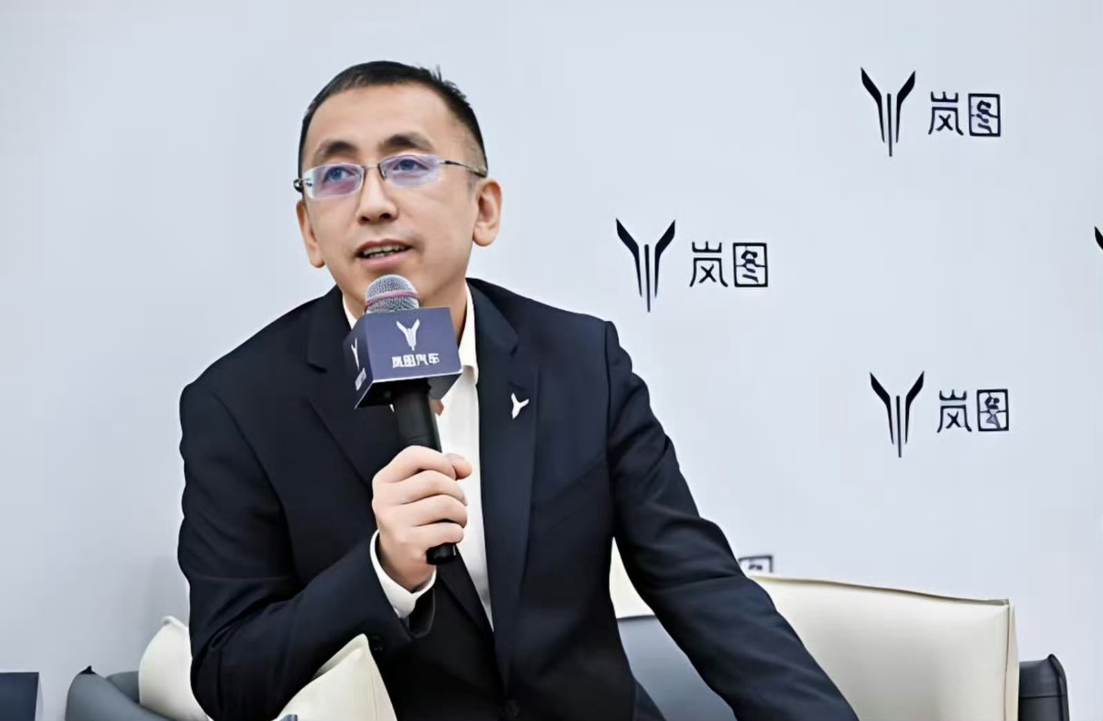 岚图董事长称车圈不服就直播是好现象岚图董事长坦言用户有知情权不能被忽悠岚图网感越