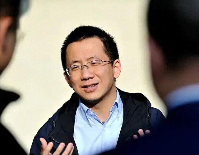 张一鸣6700亿刷新纪录，登中国首富！一年赚两千亿，他凭啥这么猛