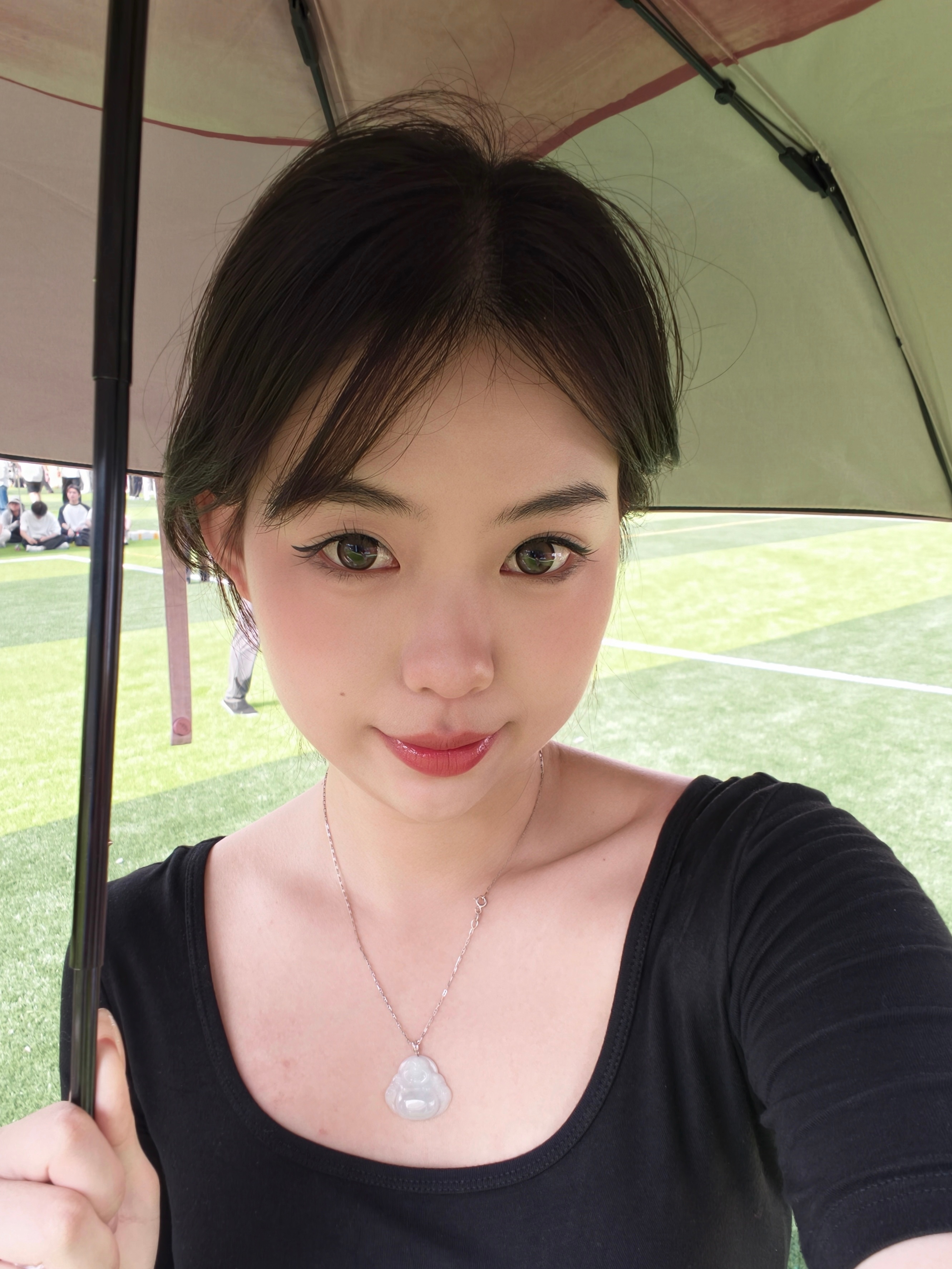 昨天不是大雨吗！今天怎么这么晒？📷：vivo X300s 