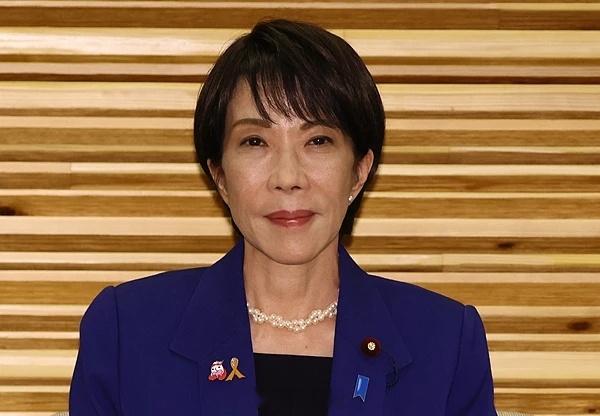 中方回应高市早苗暗示武力介入台海高市早苗就是个极端的对华强硬派，否认日本侵略历史