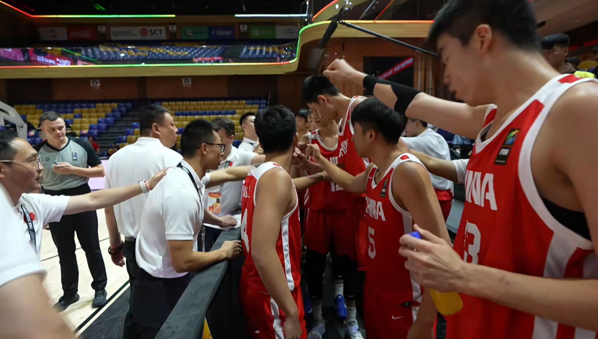 FIBAU16亚洲杯 “要大胆往篮下杀伤”[嘻嘻]奔篮去 ​​​