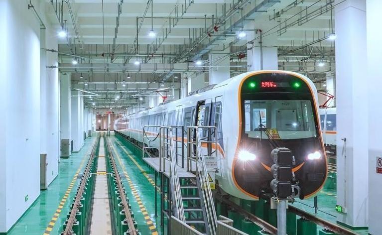 福州新闻超话【地铁4号线后通段通过4项关键验收】近日，福州地铁4号线后通段接连通