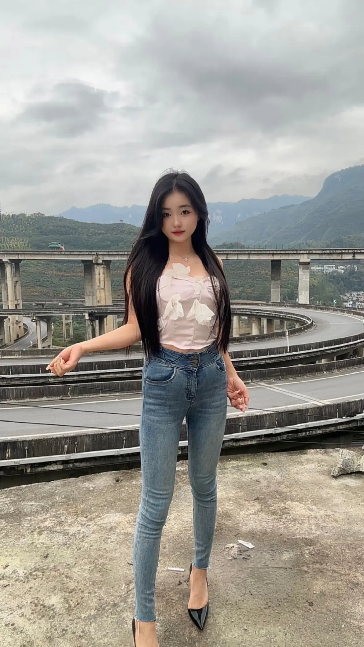 其实我觉得结不结婚不重要，重要的是找对人