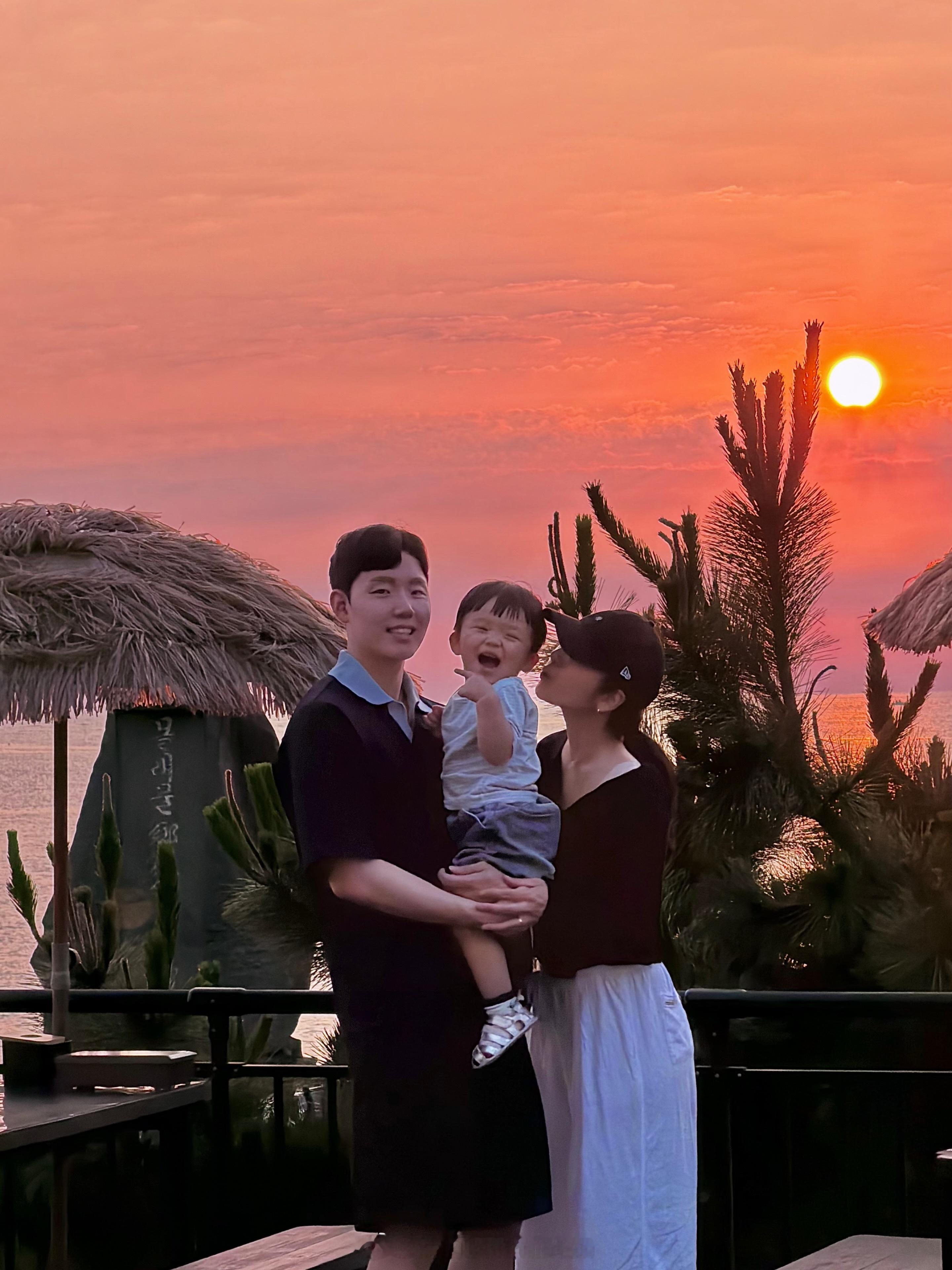 徐承宰一家的快乐假期🏖️짧지만 행복했다🌊🤍🧑🧑🧒🧒我的夏日ico