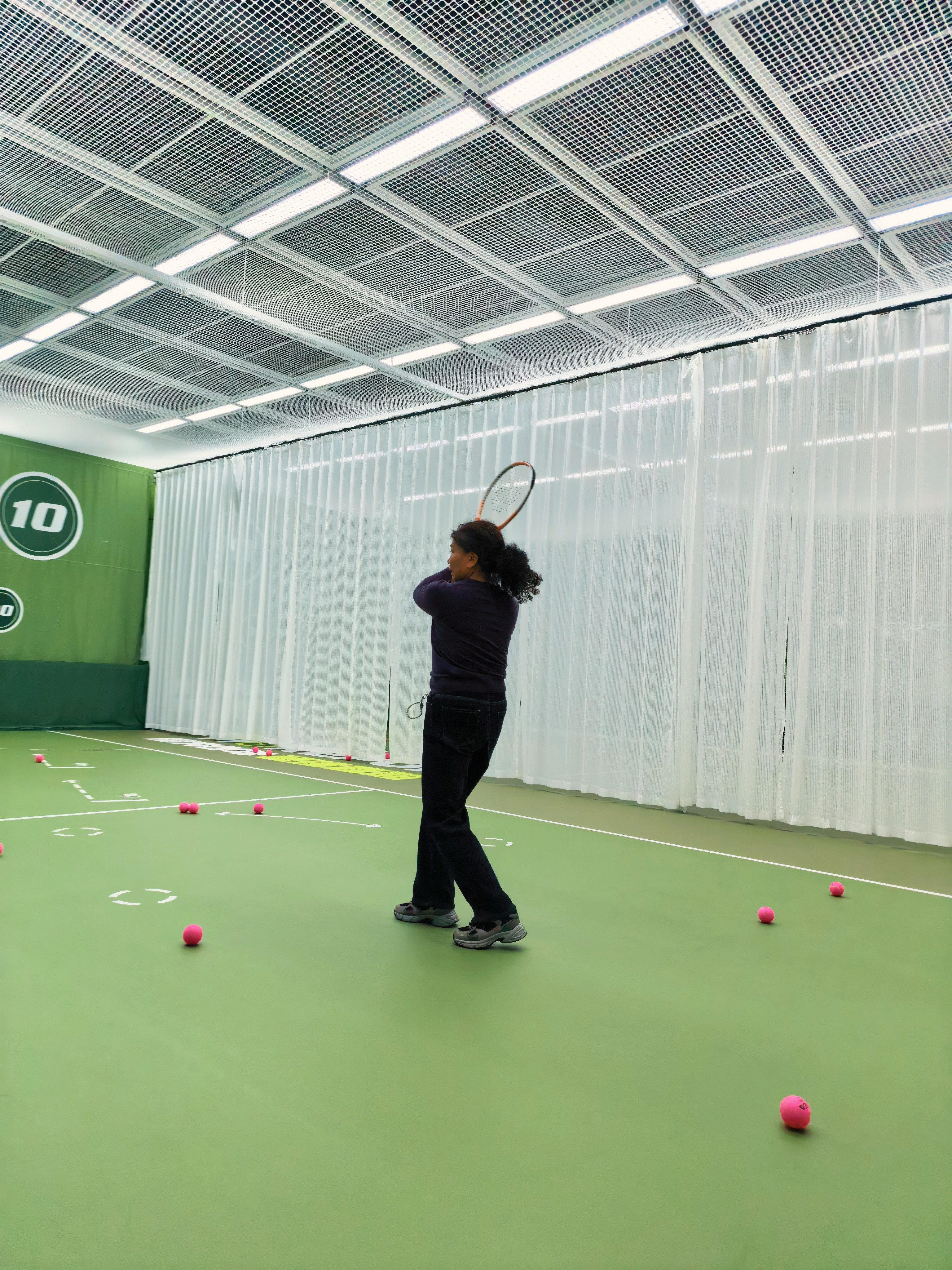 培养退休人员重新爱上🎾运动中… 