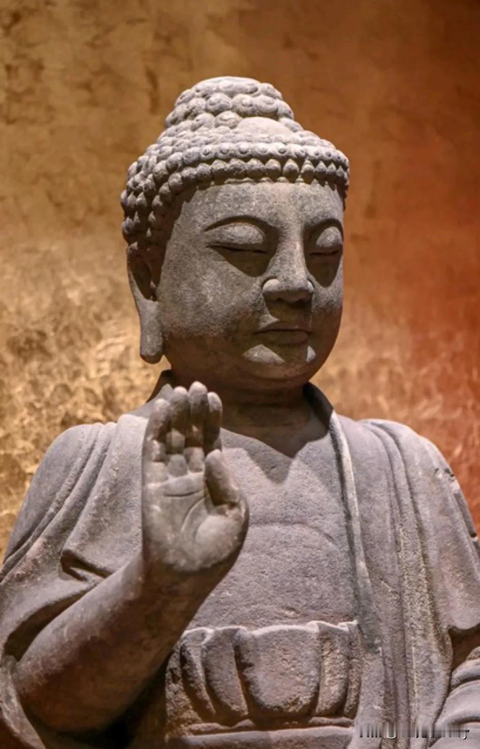 要狠狠记住的，老人言
生气不要回娘家，家丑不可对外传。
丈夫还是自家好，媳妇总比