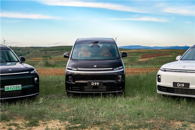 预算 25 万看全尺寸 SUV，对比后果断放弃新车入手 D19
手里预算卡在 2