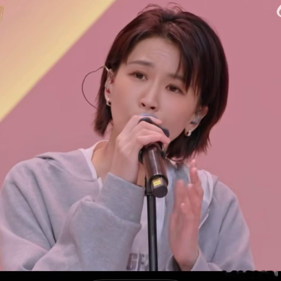 曾沛慈开场曾沛慈完全是定心丸的存在 好好听啊 